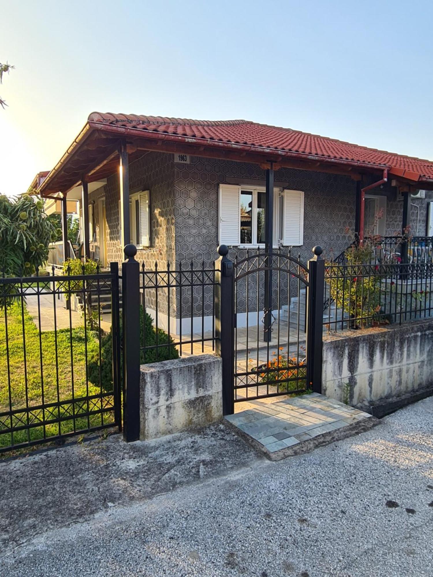 Villa Anna Mitropolis  Ngoại thất bức ảnh